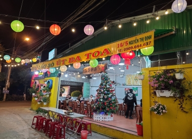 Khám phá hương vị độc đáo của lẩu bò ba toa đà lạt tại quán ÚT LẨU BÒ BA TOA